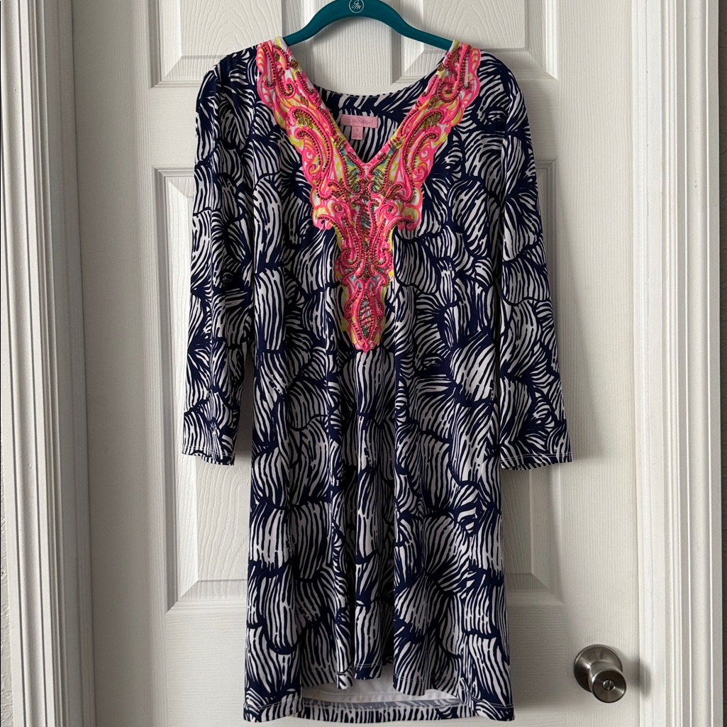 Lilly Pulitzer Navy And White Printed Dress With Pink Embellished V-Neck